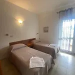 Alex Bed and Breakfast 4*