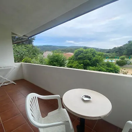 Alex Nocleg ze śniadaniem 4*