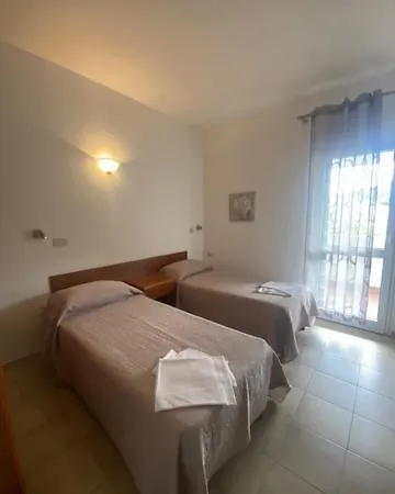 Alex Bed & Breakfast *
