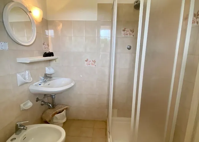 לינה וארוחת בוקר Alex קאפוליברי