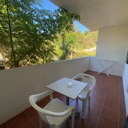 Alex Bed & Breakfast
