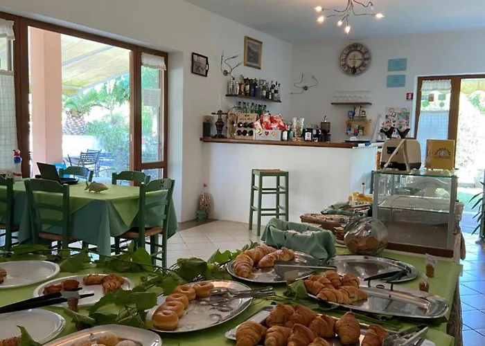 Alex Bed & Breakfast 4*