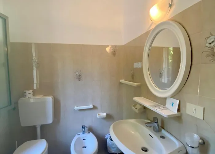 Alex Bed & Breakfast 4*